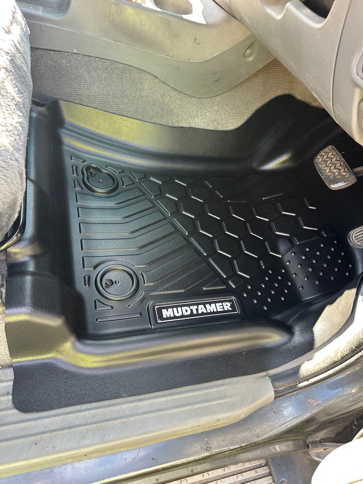 Mudtamer Floor Mats Front Set For Toyota N70 Hilux 2011-2015 Twist-Lock Clips