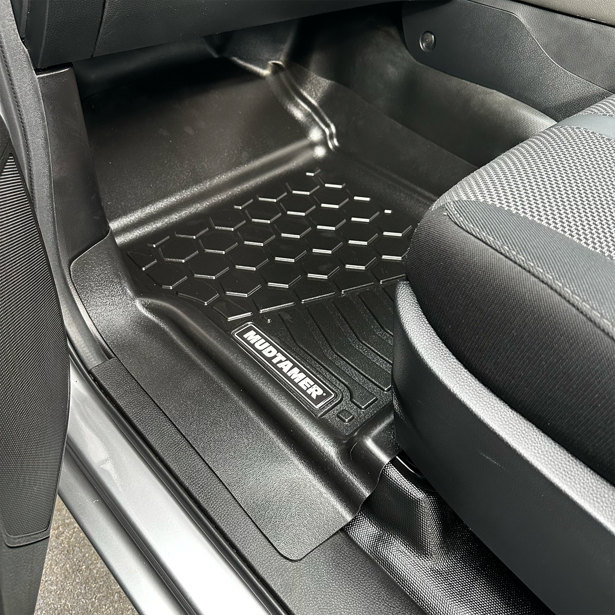 Mudtamer Floor Mats Front Set For Isuzu MUX 2021-2026