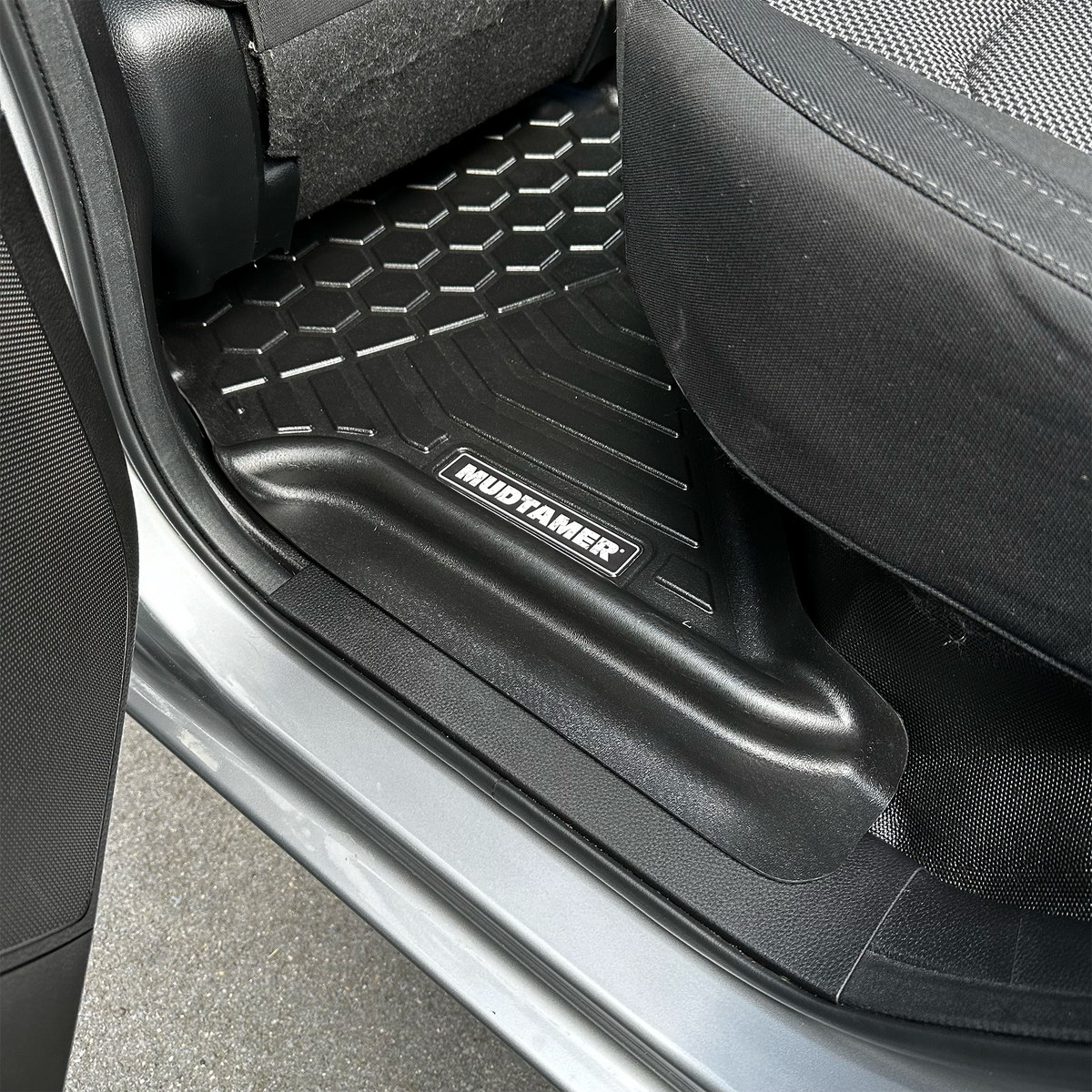 Mudtamer Floor Mats Rear Set For Isuzu DMAX 2021-2026