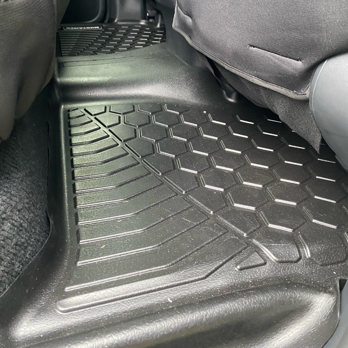 Mudtamer Floor Mats Full Set Front & Rear For Nissan Navara NP300 2014-2026 Manual & 2017-2026 Auto