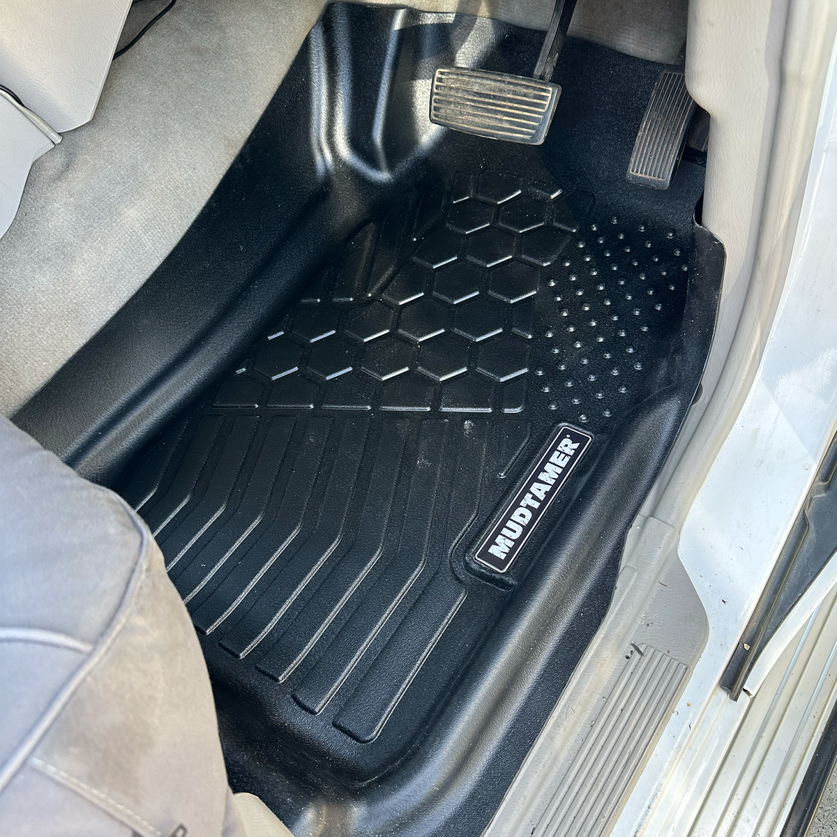 Mudtamer Floor Mats Front Set For Nissan Y61 GU Patrol 1997 2012 Electric