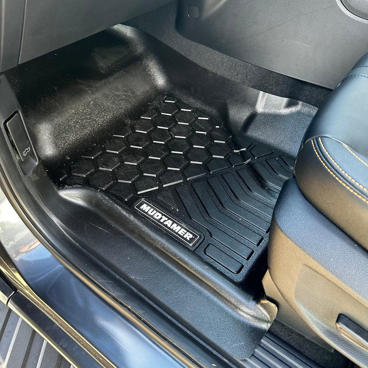 Mudtamer Floor Mats Full Set Front & Rear For Volkswagen Amarok 2022-2026