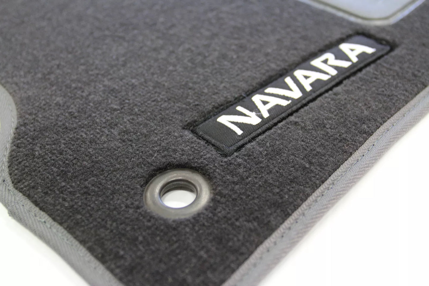 Custom Made Floor Mats 2 Rows For Nissan Navara D23 NP300 ST-X ST 3/2015-2024 CHARC